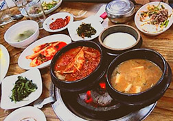 辛い韓国料理の数々