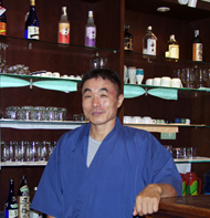 林　店長